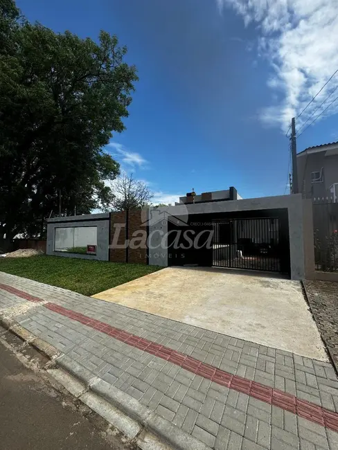Foto 1 de Sobrado com 4 quartos à venda, 500m2 em Alto Cascavel, Guarapuava - PR
