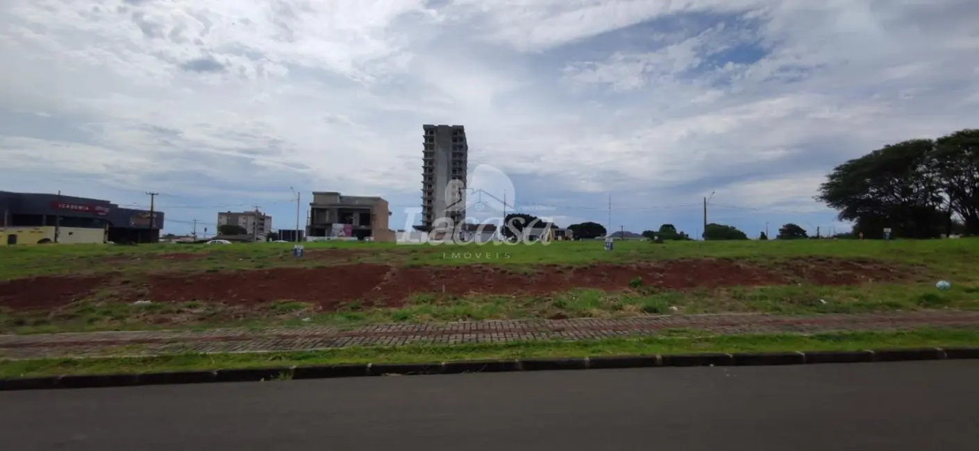 Foto 1 de Terreno / Lote à venda, 227m2 em Trianon, Guarapuava - PR