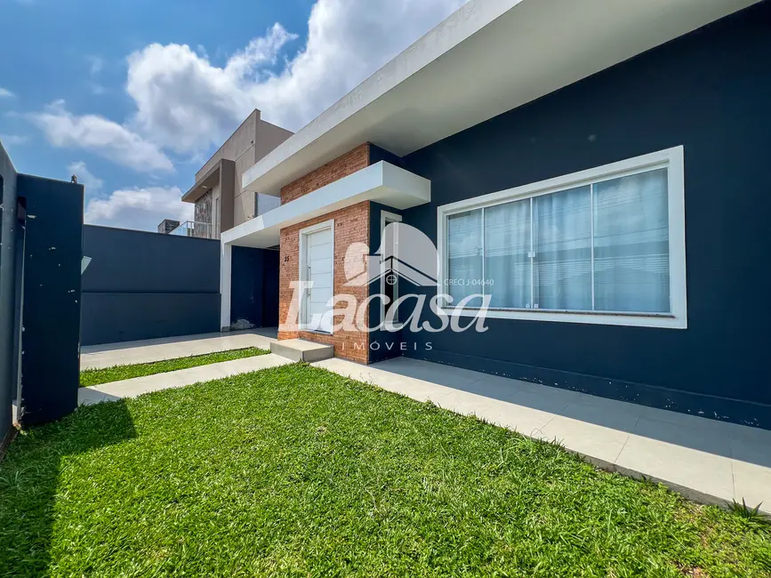 Foto 1 de Casa com 3 quartos à venda, 180m2 em Trianon, Guarapuava - PR