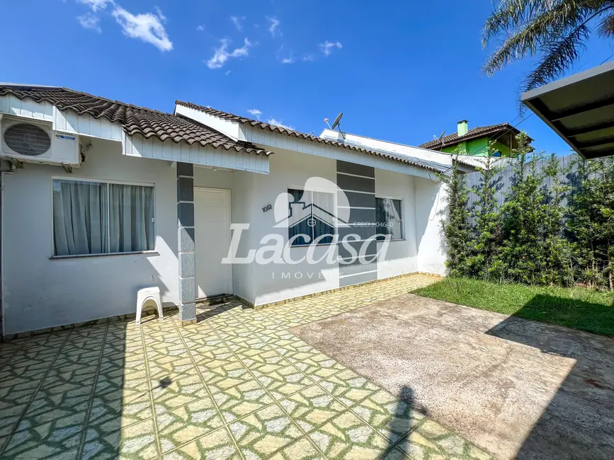 Foto 4 de Casa com 3 quartos à venda, 65m2 em Alto da XV, Guarapuava - PR