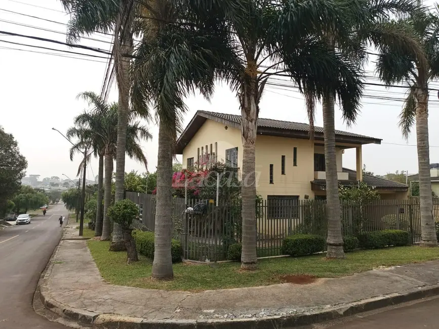 Foto 5 de Sobrado com 4 quartos à venda, 265m2 em Bonsucesso, Guarapuava - PR