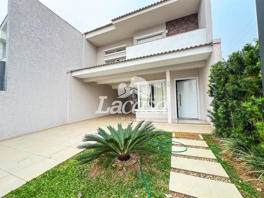 Foto 3 de Sobrado com 3 quartos à venda, 171m2 em Guarapuava - PR