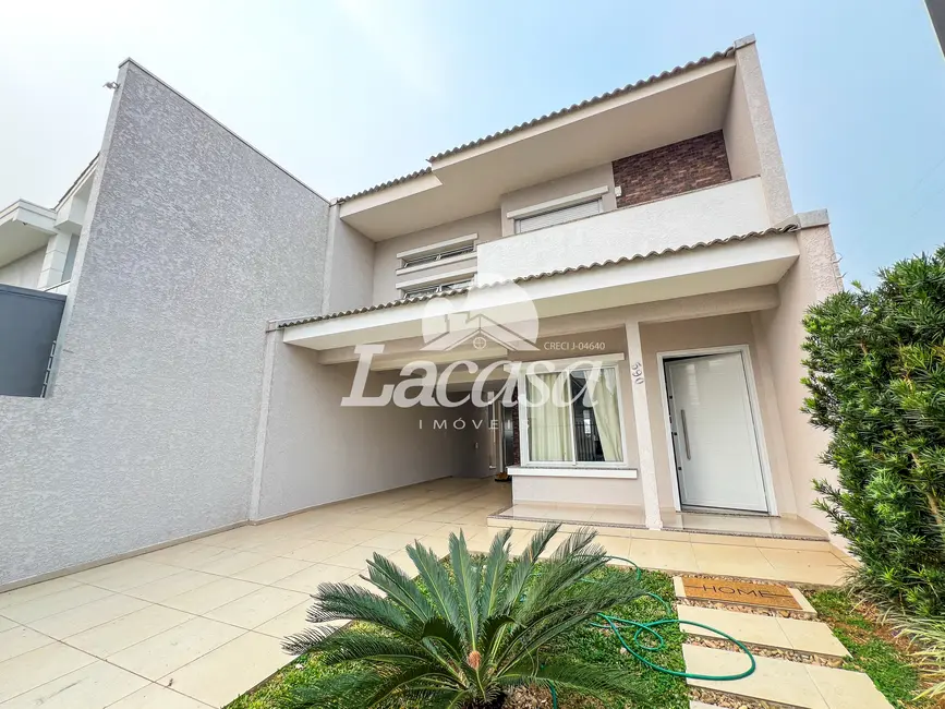 Foto 1 de Sobrado com 3 quartos à venda, 171m2 em Santana, Guarapuava - PR