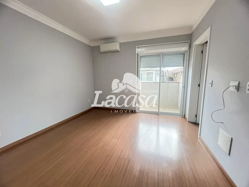 Foto 9 de Sobrado com 3 quartos à venda e para alugar, 171m2 em Guarapuava - PR