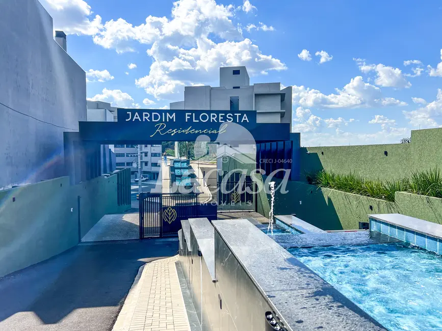 Foto 2 de Apartamento com 3 quartos à venda, 96m2 em Boqueirão, Guarapuava - PR