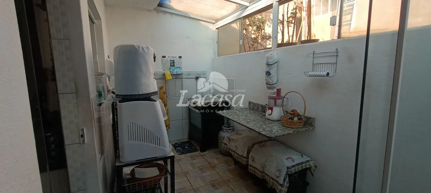 Foto 7 de Casa com 3 quartos à venda, 118m2 em Bonsucesso, Guarapuava - PR