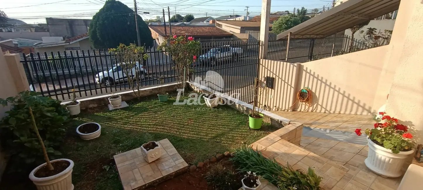 Foto 2 de Casa com 3 quartos à venda, 118m2 em Bonsucesso, Guarapuava - PR