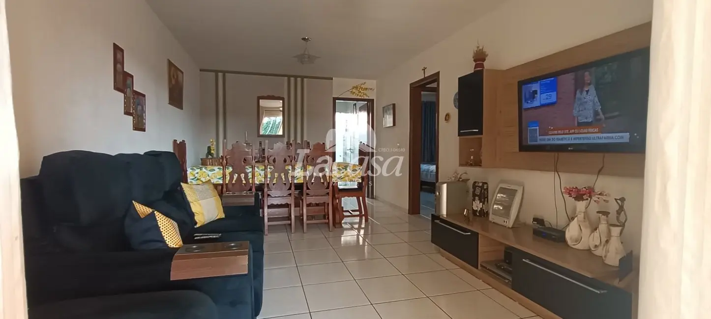 Foto 5 de Casa com 3 quartos à venda, 118m2 em Bonsucesso, Guarapuava - PR