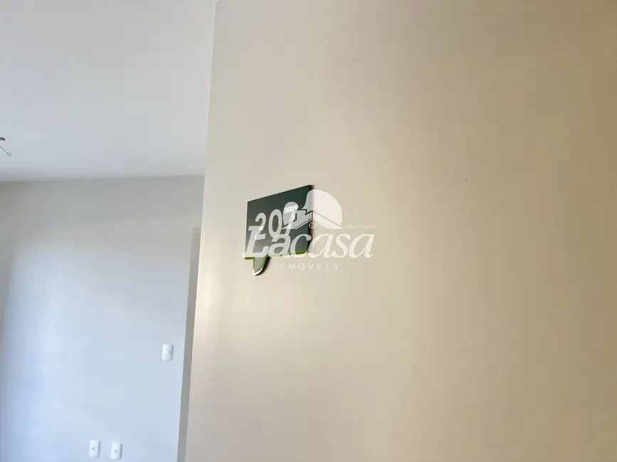 Foto 2 de Apartamento com 3 quartos à venda, 54m2 em Batel, Guarapuava - PR