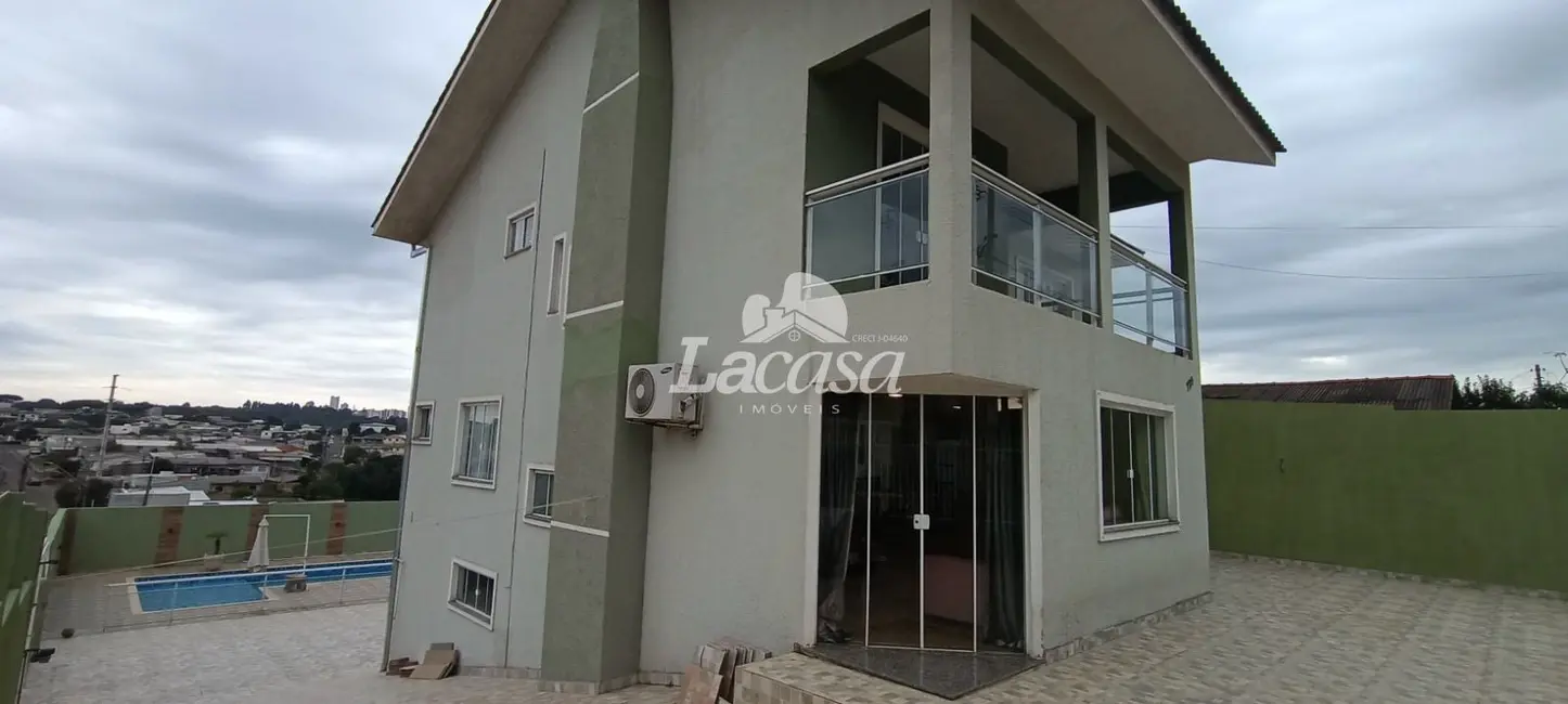 Foto 4 de Sobrado com 5 quartos à venda e para alugar, 323m2 em Conradinho, Guarapuava - PR