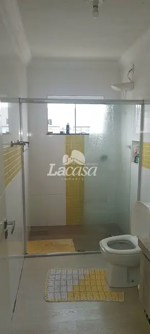 Foto 9 de Sobrado com 5 quartos à venda e para alugar, 323m2 em Conradinho, Guarapuava - PR