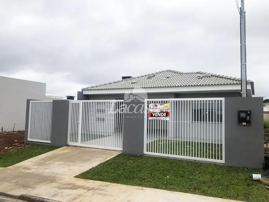 Foto 1 de Casa com 2 quartos à venda, 123m2 em Boqueirão, Guarapuava - PR