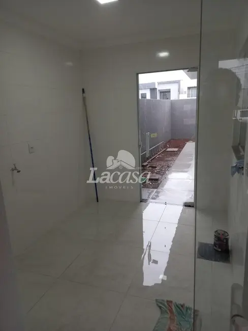 Foto 9 de Casa com 2 quartos à venda, 123m2 em Boqueirão, Guarapuava - PR