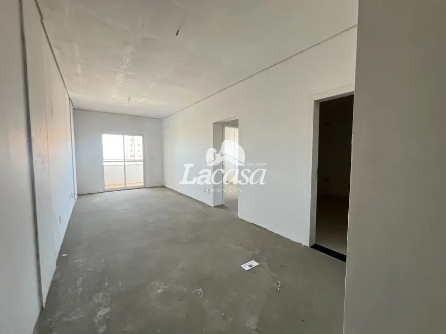 Foto 3 de Apartamento com 2 quartos à venda, 106m2 em Centro, Guarapuava - PR