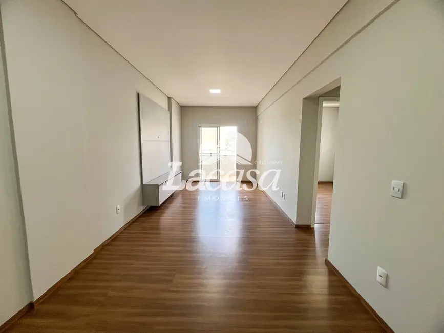 Foto 1 de Apartamento com 2 quartos para alugar, 106m2 em Centro, Guarapuava - PR