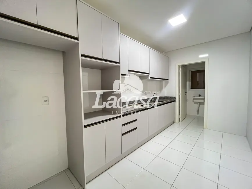 Foto 4 de Apartamento com 2 quartos para alugar, 106m2 em Centro, Guarapuava - PR