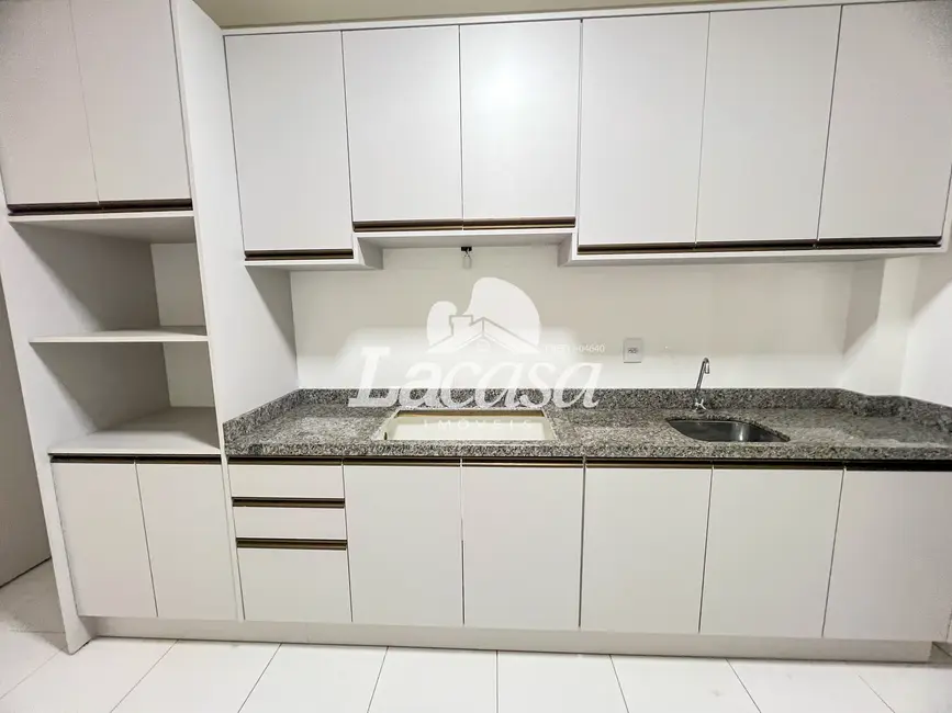 Foto 5 de Apartamento com 2 quartos para alugar, 106m2 em Centro, Guarapuava - PR