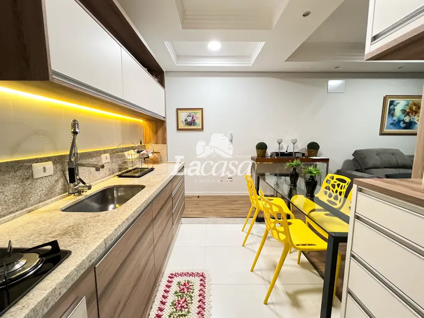 Foto 9 de Apartamento com 2 quartos à venda, 72m2 em Centro, Guarapuava - PR