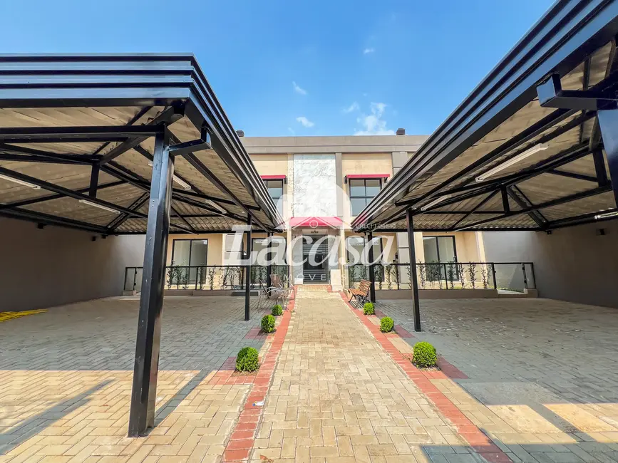 Foto 1 de Sobrado com 3 quartos à venda e para alugar, 148m2 em Morro Alto, Guarapuava - PR