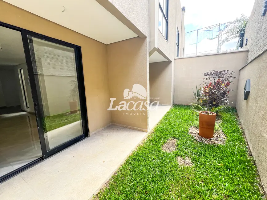 Foto 1 de Sobrado com 3 quartos para alugar, 125m2 em Morro Alto, Guarapuava - PR
