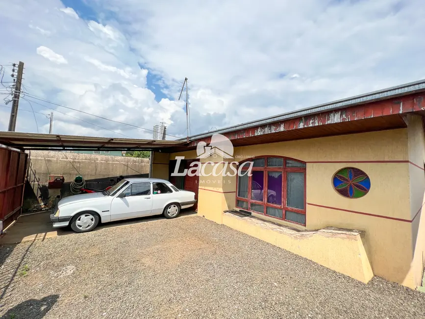 Foto 1 de Casa com 3 quartos à venda, 190m2 em Batel, Guarapuava - PR
