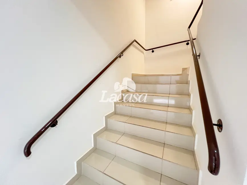 Foto 7 de Apartamento com 2 quartos à venda, 70m2 em Santa Cruz, Guarapuava - PR