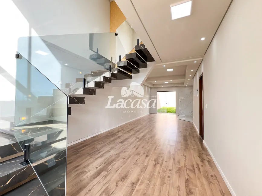 Foto 4 de Sobrado com 3 quartos à venda, 165m2 em Morro Alto, Guarapuava - PR