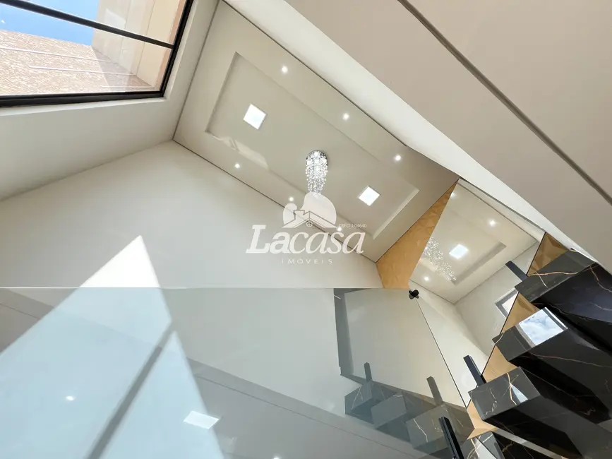 Foto 9 de Sobrado com 3 quartos à venda, 165m2 em Morro Alto, Guarapuava - PR