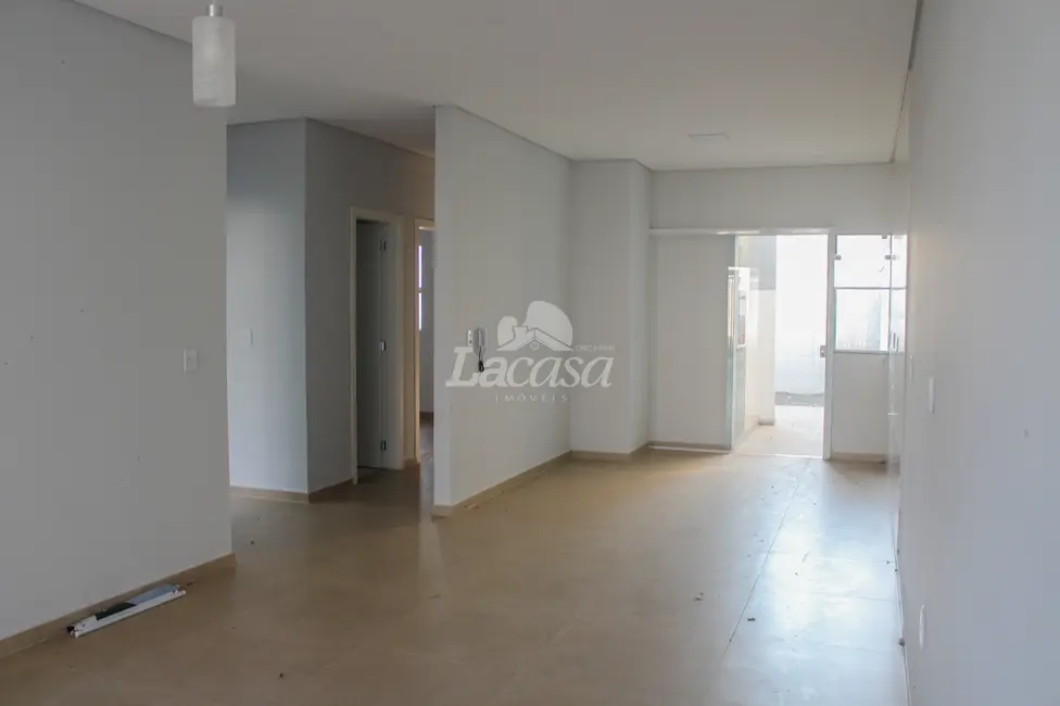 Foto 7 de Casa com 3 quartos à venda, 99m2 em Boqueirão, Guarapuava - PR