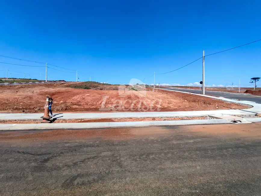 Foto 5 de Terreno / Lote à venda, 270m2 em Industrial, Guarapuava - PR