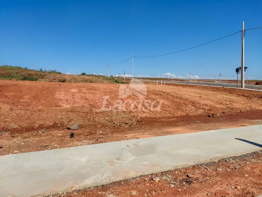 Foto 8 de Terreno / Lote à venda, 270m2 em Industrial, Guarapuava - PR