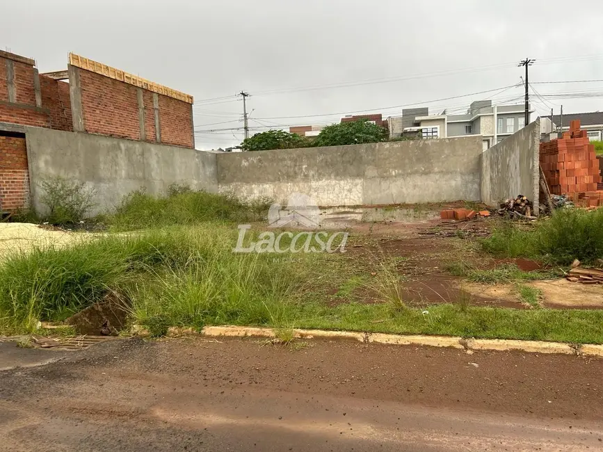 Foto 2 de Terreno / Lote à venda, 320m2 em Boqueirão, Guarapuava - PR
