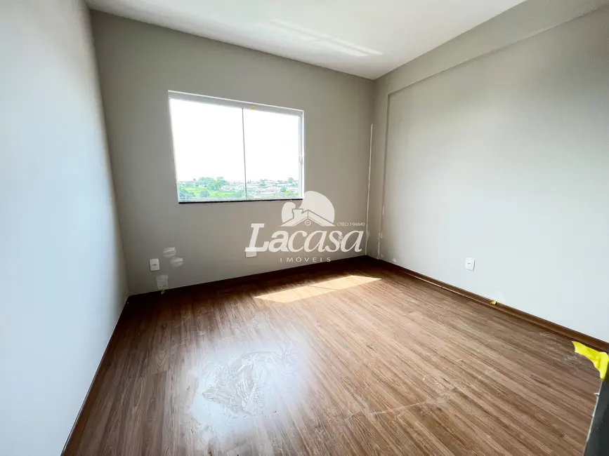Foto 8 de Apartamento com 3 quartos à venda, 72m2 em Morro Alto, Guarapuava - PR
