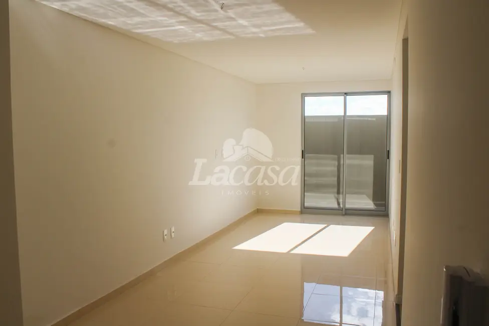 Foto 1 de Apartamento com 2 quartos à venda, 66m2 em Centro, Guarapuava - PR