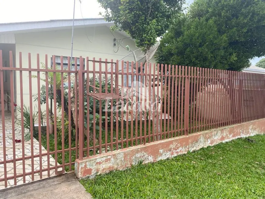 Foto 2 de Casa com 4 quartos à venda, 150m2 em Santa Cruz, Guarapuava - PR