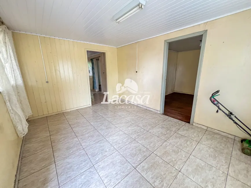 Foto 6 de Casa com 4 quartos à venda, 150m2 em Santa Cruz, Guarapuava - PR