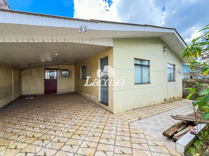 Foto 1 de Casa com 4 quartos à venda, 150m2 em Santa Cruz, Guarapuava - PR