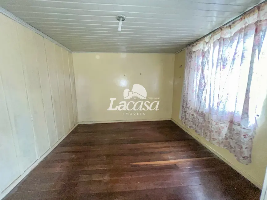 Foto 7 de Casa com 4 quartos à venda, 150m2 em Santa Cruz, Guarapuava - PR