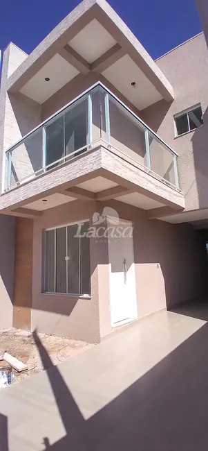 Foto 3 de Sobrado com 3 quartos à venda, 106m2 em Dos Estados, Guarapuava - PR