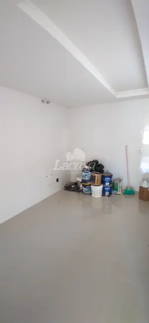 Foto 9 de Sobrado com 3 quartos à venda, 106m2 em Dos Estados, Guarapuava - PR