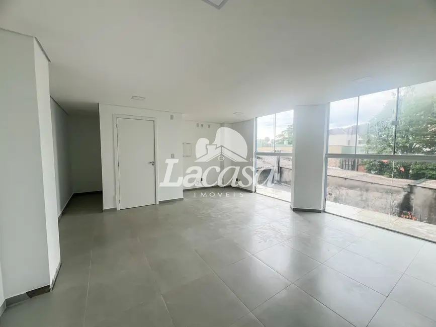 Foto 6 de Sala Comercial para alugar, 47m2 em Centro, Guarapuava - PR