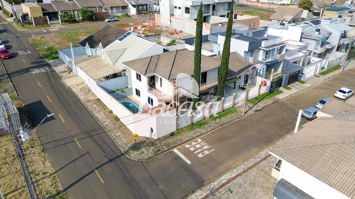 Foto 5 de Sobrado com 4 quartos à venda, 275m2 em Alto da XV, Guarapuava - PR