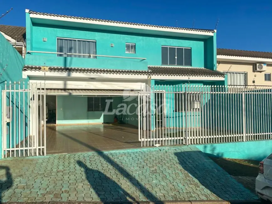 Foto 1 de Sobrado com 3 quartos à venda, 190m2 em Alto da XV, Guarapuava - PR
