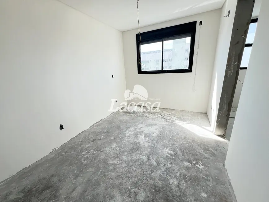 Foto 9 de Apartamento com 3 quartos à venda, 153m2 em Centro, Guarapuava - PR