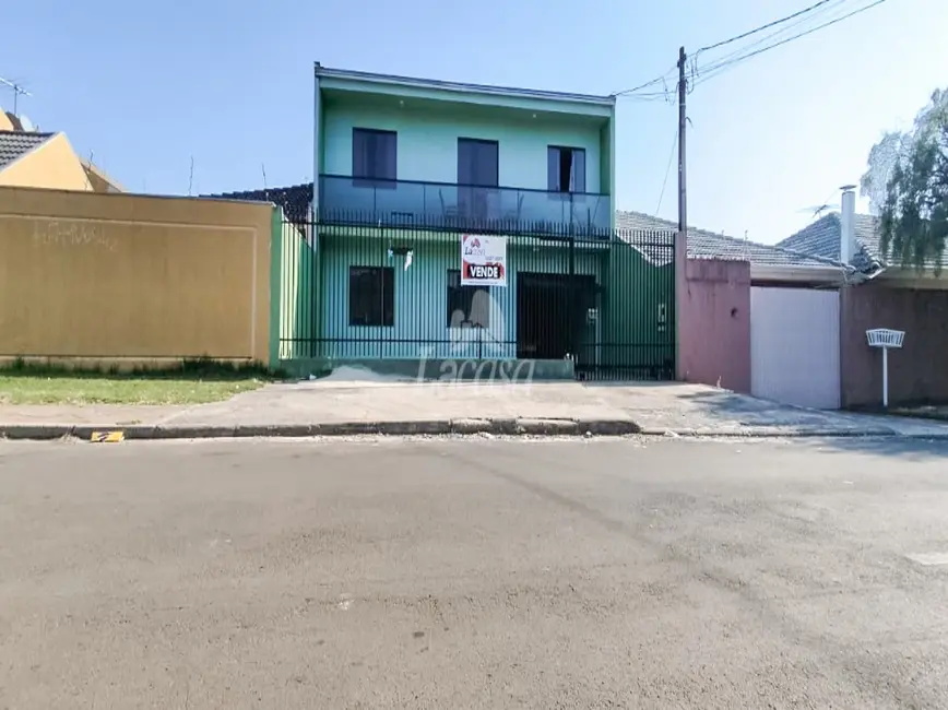 Foto 1 de Sobrado com 4 quartos à venda, 320m2 em Vila Carli, Guarapuava - PR