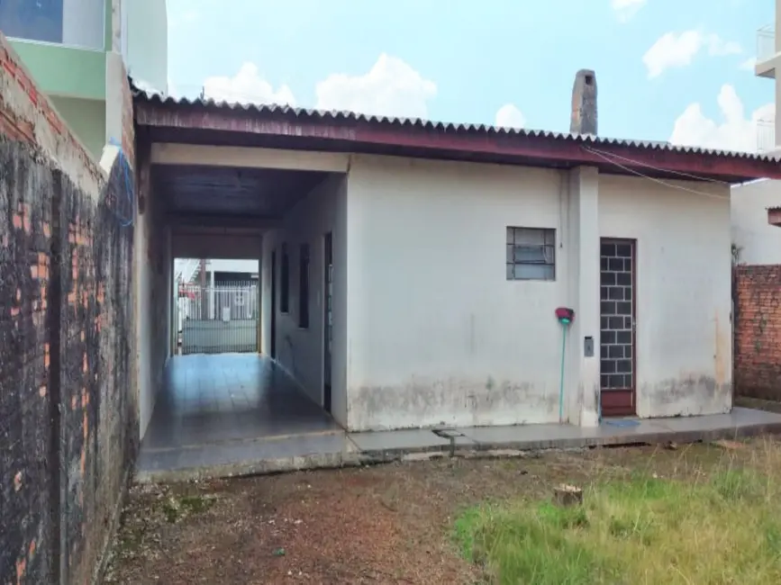 Foto 4 de Casa com 3 quartos à venda, 181m2 em Trianon, Guarapuava - PR