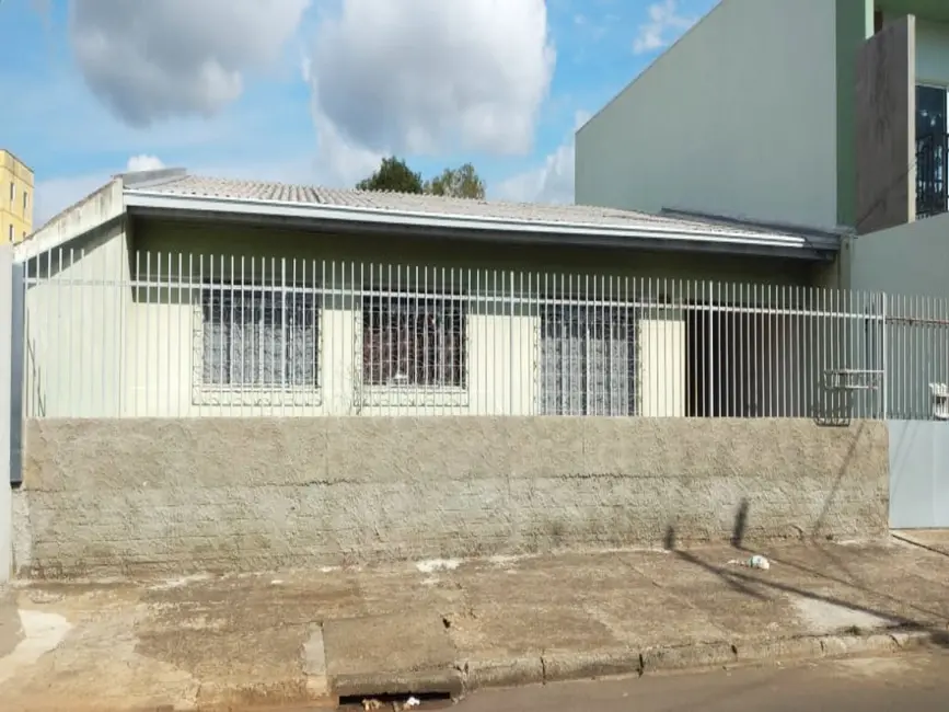 Foto 1 de Casa com 3 quartos à venda, 181m2 em Trianon, Guarapuava - PR
