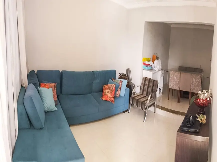 Foto 6 de Sobrado com 3 quartos à venda, 200m2 em Santana, Guarapuava - PR