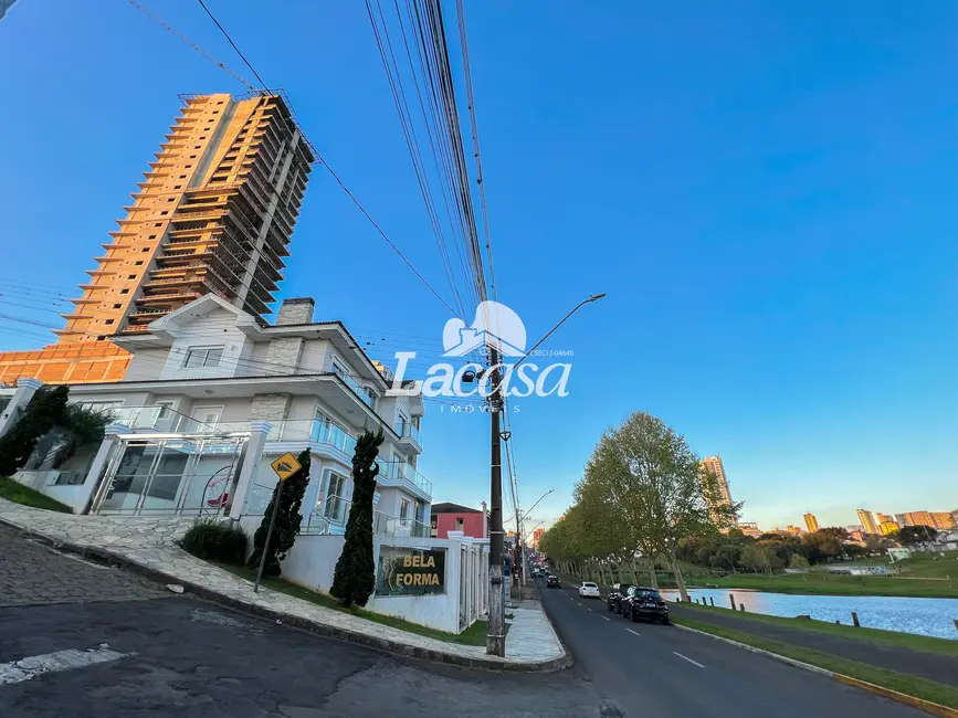 Foto 3 de Apartamento com 3 quartos à venda, 192m2 em Batel, Guarapuava - PR