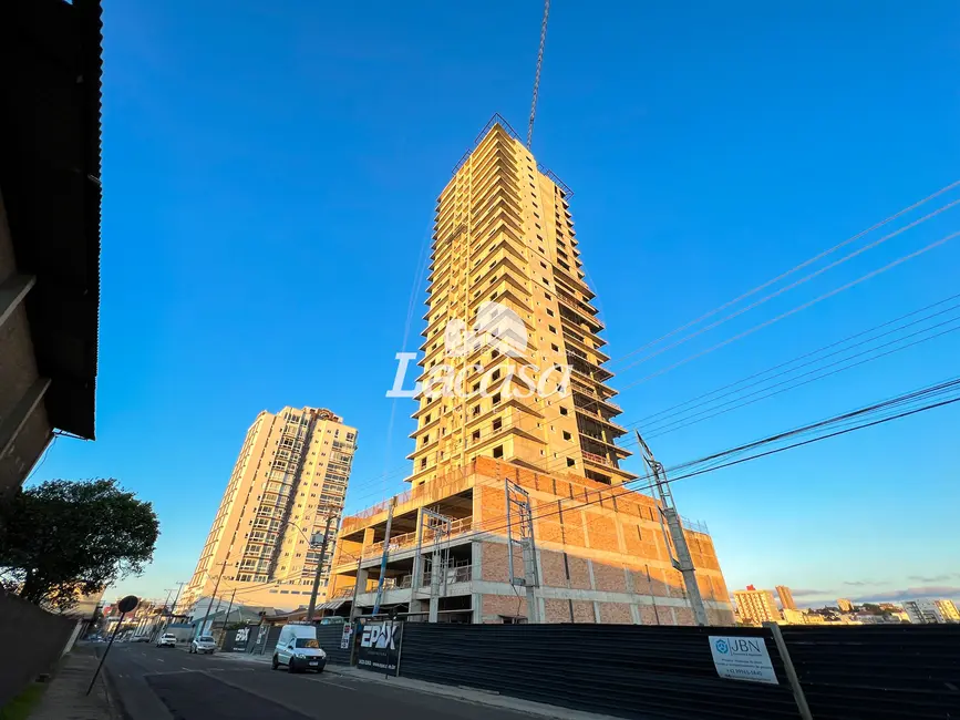 Foto 1 de Apartamento com 3 quartos à venda, 192m2 em Batel, Guarapuava - PR